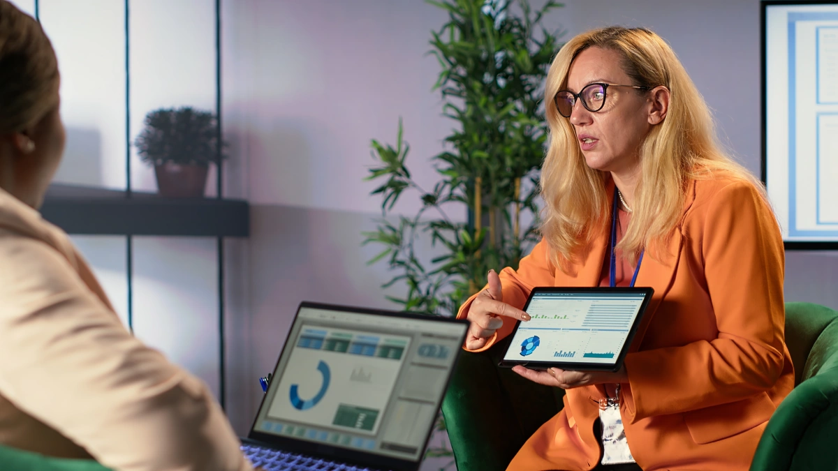 Business owner comparing Google search results with AI-powered search recommendations